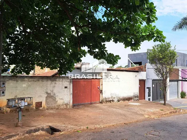 Kitnet 3 quartos e 3 banheiros, à venda, no bairro Setor Pedro Ludovico em Goiânia