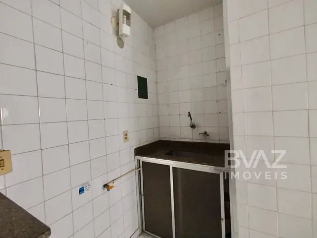 Kitnet 1 quarto e 1 banheiro, à venda, no bairro Centro em Cabo Frio