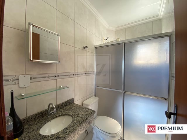 Kitnet 1 quarto e 1 banheiro, à venda, no bairro Centro em Ponta Grossa