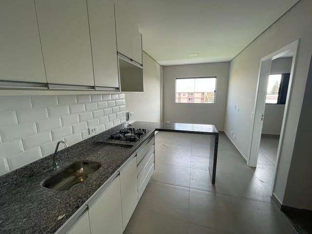 Kitnet com 38m² 1 quarto e 1 banheiro, à venda, no bairro Centro em Londrina