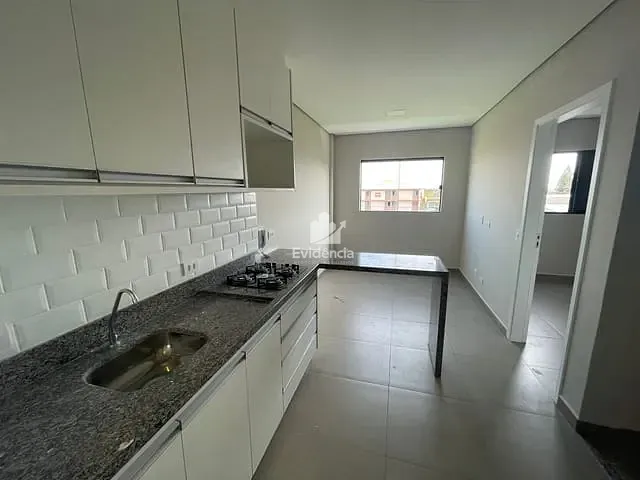 Kitnet com 38m² 1 quarto e 1 banheiro, à venda, no bairro Centro em Londrina