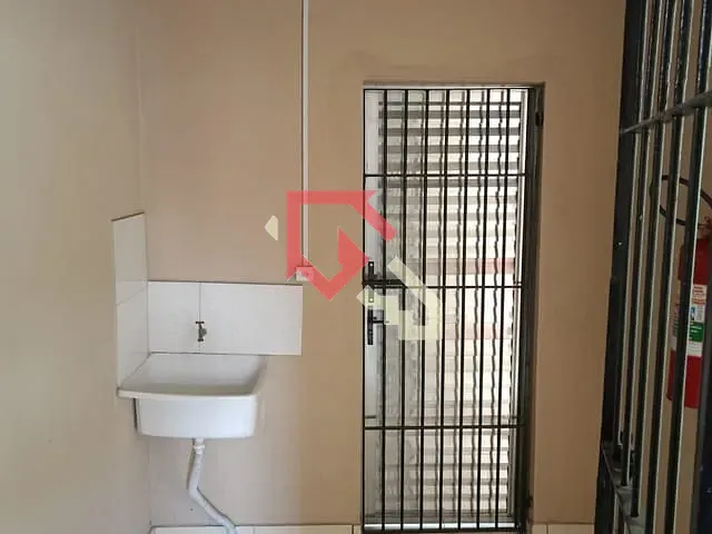 Kitnet 1 quarto e 1 banheiro, para alugar, no bairro Jardim Itapeva em Mauá