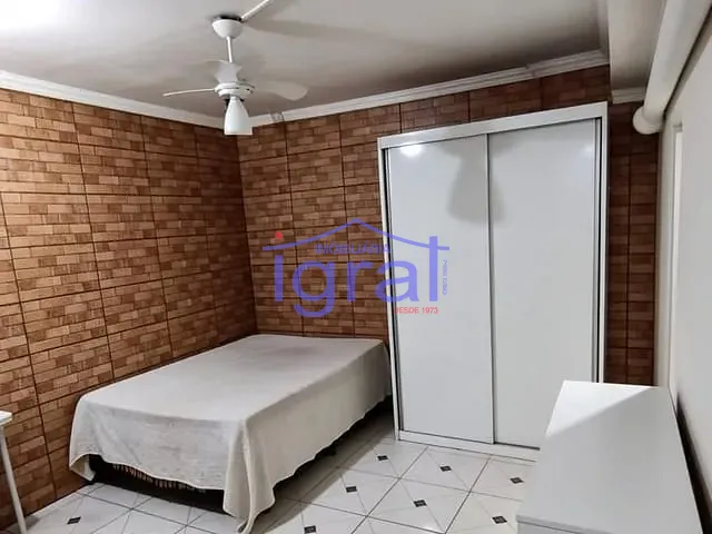 Kitnet 1 quarto e 1 banheiro, à venda ou para alugar, no bairro Cidade Vargas em São Paulo