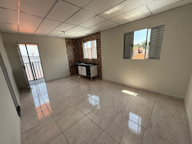 Kitnet com 60m² 1 quarto e 1 banheiro, para alugar, no bairro Conjunto Habitacional Parque da Floresta em Campinas