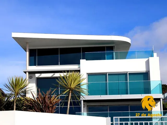 Kitnet com 800m² 100 quartos e 1 banheiro, à venda ou para alugar, no bairro Vitória em Londrina