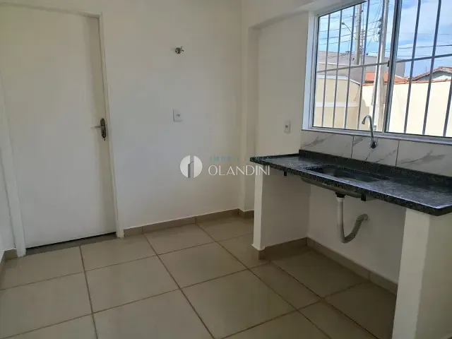 Kitnet com 22m² 1 quarto e 1 banheiro, para alugar, no bairro Parque Residencial Itamaraty em Artur Nogueira