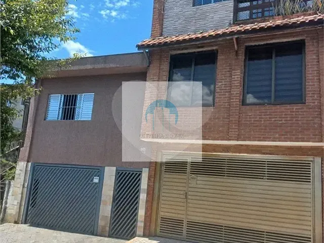 Kitnet com 125m² 8 quartos e 8 banheiros, à venda, no bairro Veloso em Osasco