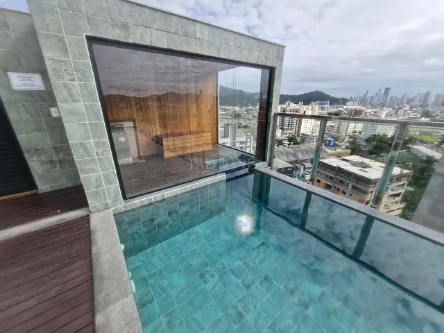 Kitnet 1 quarto e 1 banheiro, à venda, no bairro Tabuleiro em Camboriú