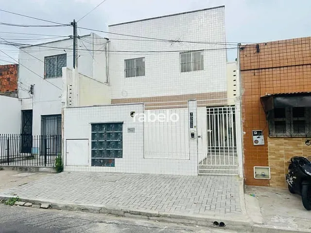 Kitnet 2 quartos e 1 banheiro, para alugar, no bairro Joaquim Távora em Fortaleza
