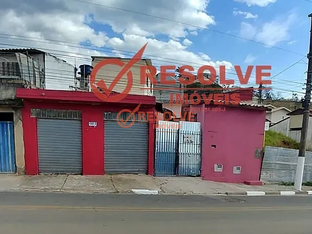 Kitnet com 210m² 10 quartos e 6 banheiros, à venda, no bairro CENTRO em Guararema