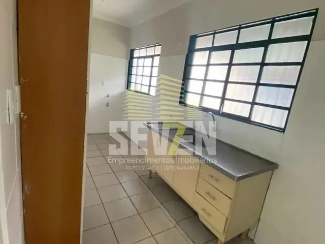 Kitnet com 47m² 2 quartos e 1 banheiro, para alugar, no bairro Vila Industrial em Bauru
