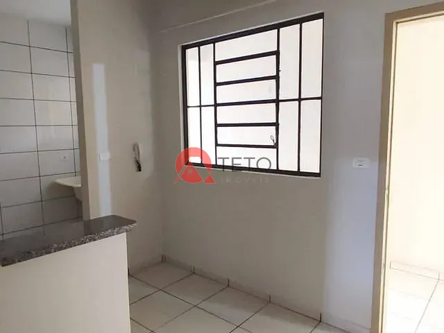 Kitnet com 42m² 1 quarto e 1 banheiro, para alugar, no bairro Jardim Ipanema em Maringá