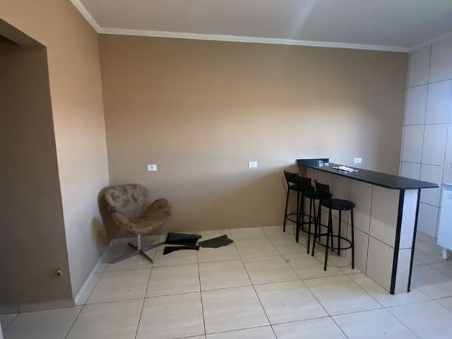 Kitnet 1 quarto e 1 banheiro, para alugar, no bairro Parque dos Passaros em Extrema