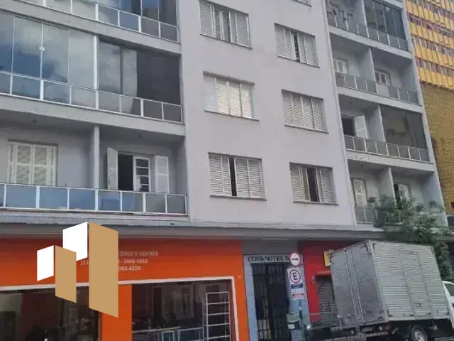 Kitnet com 37m² 1 quarto e 1 banheiro, à venda, no bairro República em São Paulo