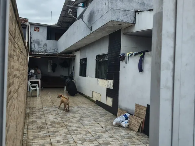 Kitnet com 300m² 7 quartos e 7 banheiros, à venda, no bairro Cordeiros em Itajaí