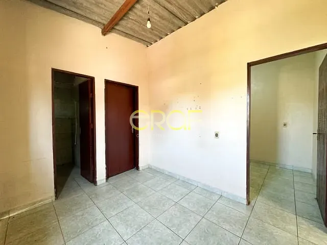 Kitnet com 240m² 2 quartos e 1 banheiro, à venda, no bairro Formosinha em Formosa