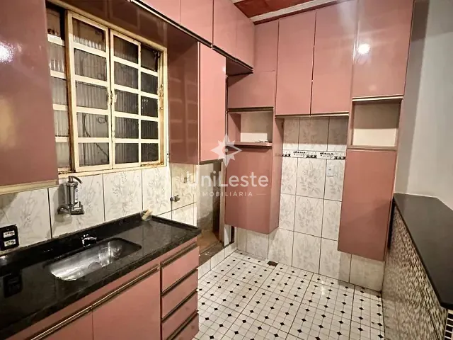 Kitnet 1 quarto e 1 banheiro, à venda, no bairro Conjunto Taquaril em Belo Horizonte