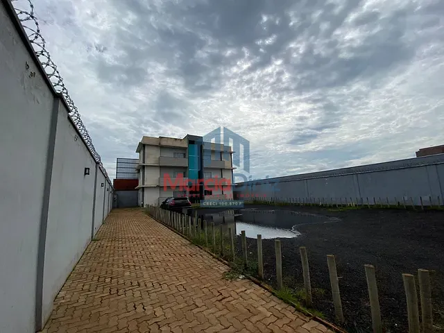 Kitnet com 860m² 1 quarto e 1 banheiro, à venda, no bairro Residencial Parque Universitário em Ituverava