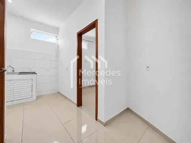 Apartamento com 26m² 1 quarto e 1 banheiro, para alugar, no bairro São João em Itajaí