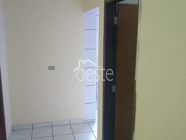 Apartamento com 45m² 1 quarto e 1 banheiro, para alugar, no bairro Vila Breda em Santa Bárbara D'Oeste