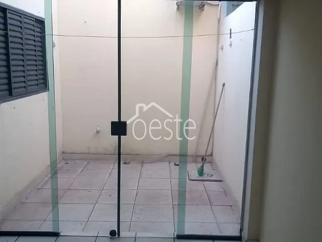 Apartamento com 45m² 1 quarto e 1 banheiro, para alugar, no bairro Vila Breda em Santa Bárbara D'Oeste