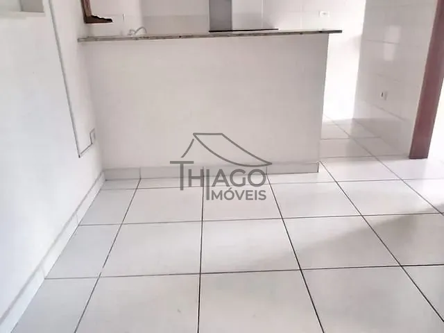 Apartamento com 40m² 2 quartos e 1 banheiro, para alugar, no bairro Parque São Jorge em São Paulo
