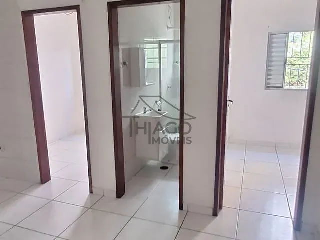 Apartamento com 40m² 2 quartos e 1 banheiro, para alugar, no bairro Parque São Jorge em São Paulo