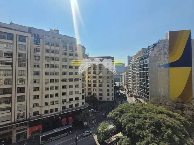 Kitnet 1 quarto e 1 banheiro, à venda, no bairro Centro em São Paulo