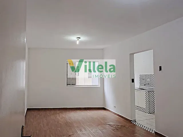 Kitnet 1 quarto e 1 banheiro, à venda, no bairro Itararé em São Vicente