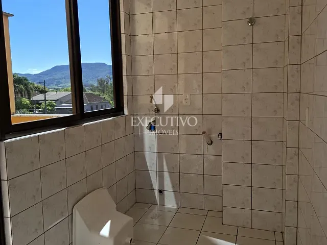 Apartamento 1 quarto e 1 banheiro, para alugar, no bairro Centro em Arroio do Meio