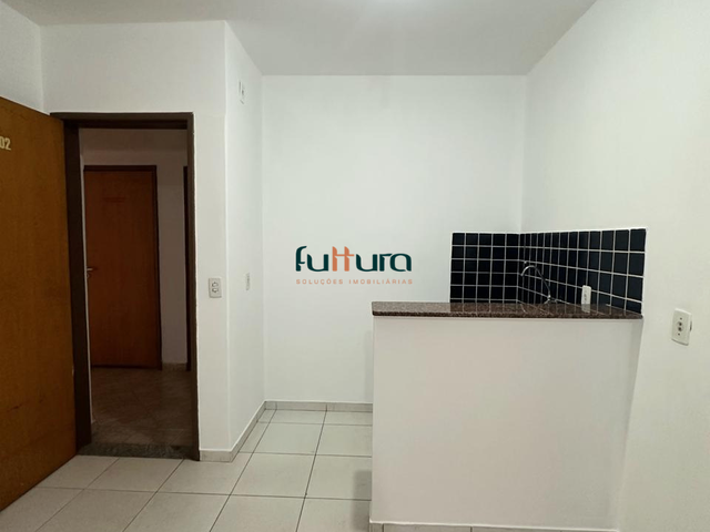 Kitnet com 36m² 1 quarto e 1 banheiro, para alugar, no bairro Setor Bueno em Goiânia