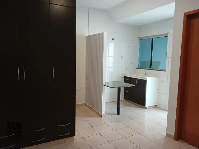 Kitnet com 25m² 1 quarto e 1 banheiro, para alugar, no bairro Setor Sul em Goiânia