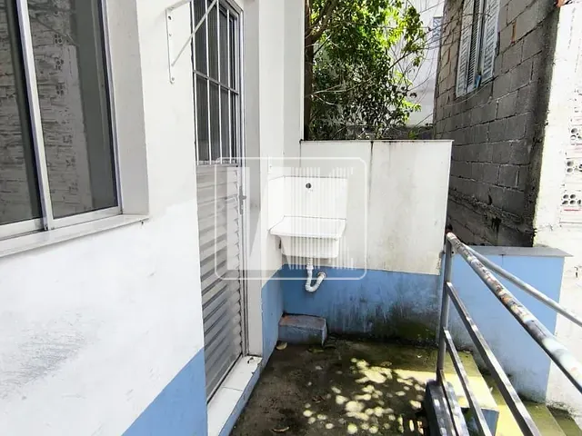 Kitnet 1 quarto e 1 banheiro, para alugar, no bairro Vila Aquilino em Santo André