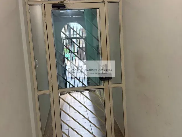 Kitnet com 49m² 1 quarto e 1 banheiro, à venda, no bairro Centro em Londrina