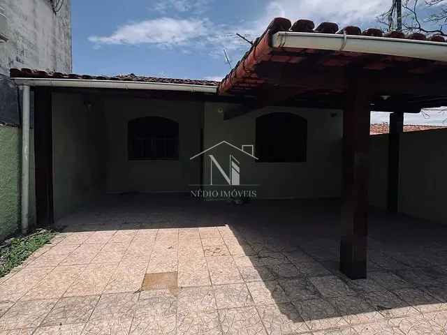 Casa 2 quartos e 1 banheiro, para alugar, no bairro Centro em Maricá