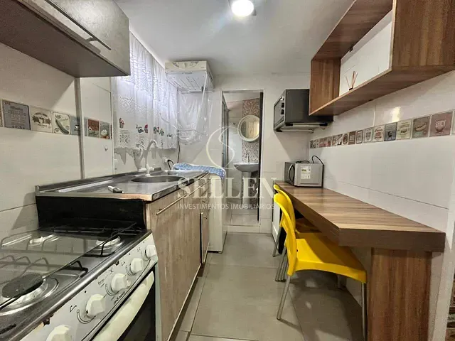 Kitnet 1 quarto e 1 banheiro, para alugar, no bairro Nações em Balneário Camboriú