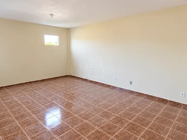 Kitnet com 42m² 1 quarto e 1 banheiro, para alugar, no bairro Centro em Guapimirim