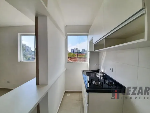 Kitnet 1 quarto e 1 banheiro, para alugar, no bairro Bacacheri em Curitiba