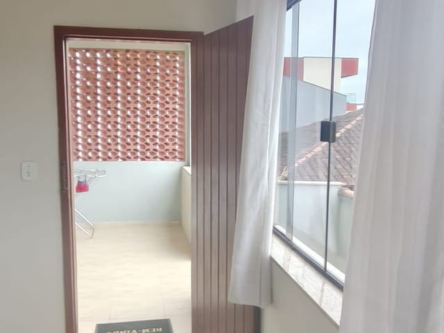 Kitnet 1 quarto e 1 banheiro, à venda, no bairro Jardim Bela Vista em Rio das Ostras