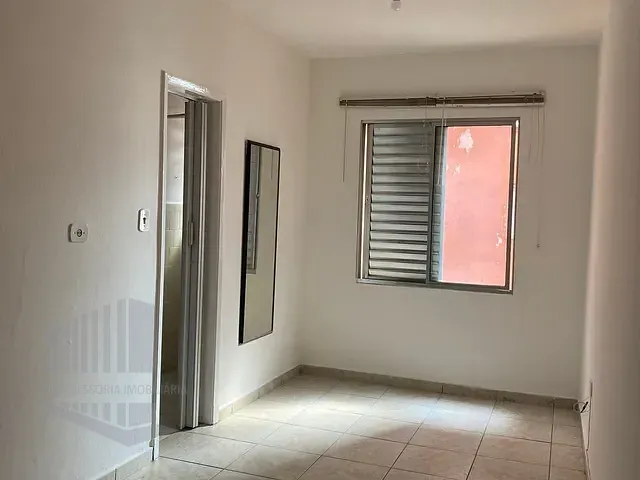 Kitnet 1 quarto e 1 banheiro, para alugar, no bairro Liberdade em São Paulo