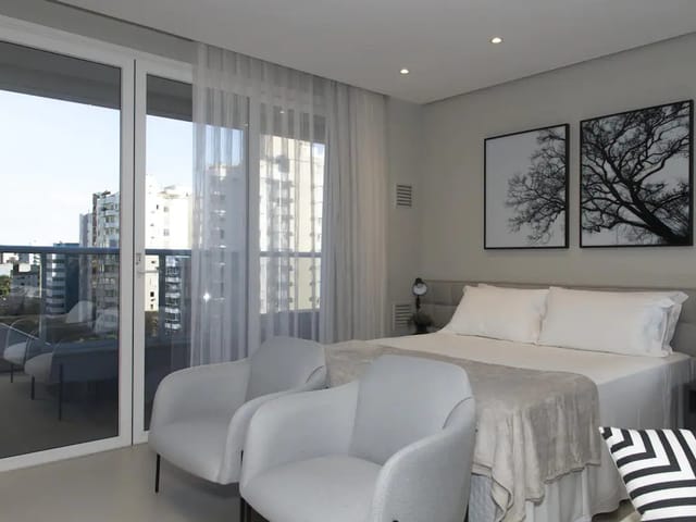 Kitnet com 53m² 1 quarto e 1 banheiro, à venda, no bairro Centro em Florianópolis