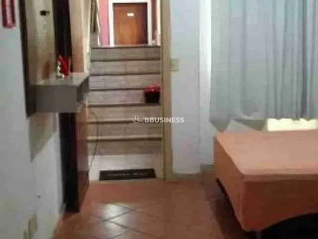 Kitnet 1 quarto e 1 banheiro, à venda, no bairro Centro em Campos dos Goytacazes