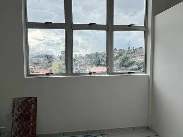 Kitnet com 22m² 1 quarto e 1 banheiro, para alugar, no bairro Venda Nova em Belo Horizonte