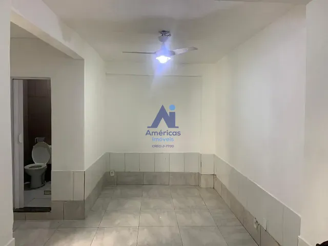 Kitnet com 24m², à venda ou para alugar, no bairro Barra da Tijuca em Rio de Janeiro