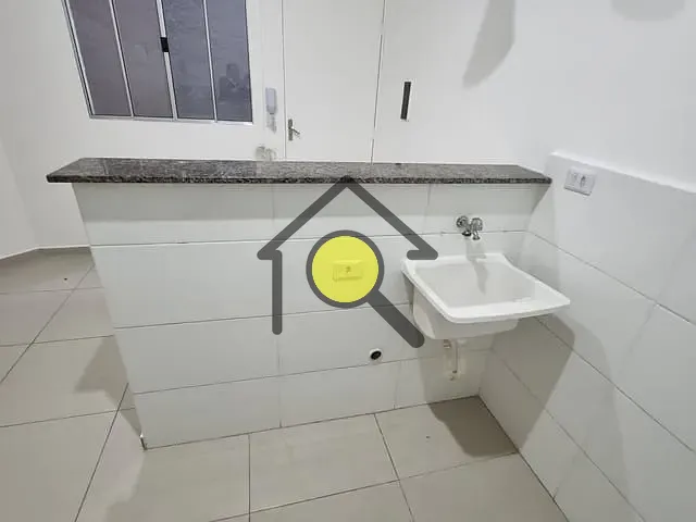 Kitnet 1 quarto e 1 banheiro, para alugar, no bairro Parque Císper em São Paulo