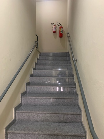 Kitnet 1 quarto e 1 banheiro, para alugar, no bairro Parque São Benedito em Pindamonhangaba