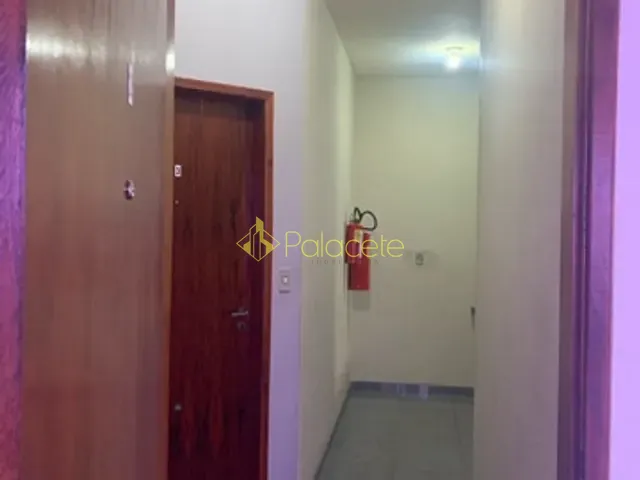 Kitnet 1 quarto e 1 banheiro, para alugar, no bairro Parque São Benedito em Pindamonhangaba