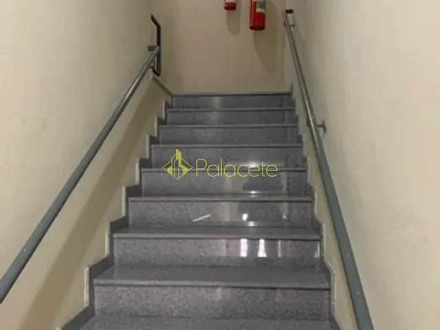 Kitnet 1 quarto e 1 banheiro, para alugar, no bairro Parque São Benedito em Pindamonhangaba