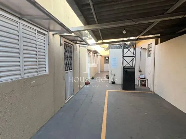 Kitnet com 540m² 8 quartos e 9 banheiros, à venda, no bairro Vila Alpes em Goiânia