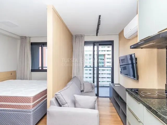 Kitnet com 26m² 1 quarto e 1 banheiro, à venda, no bairro Rebouças em Curitiba